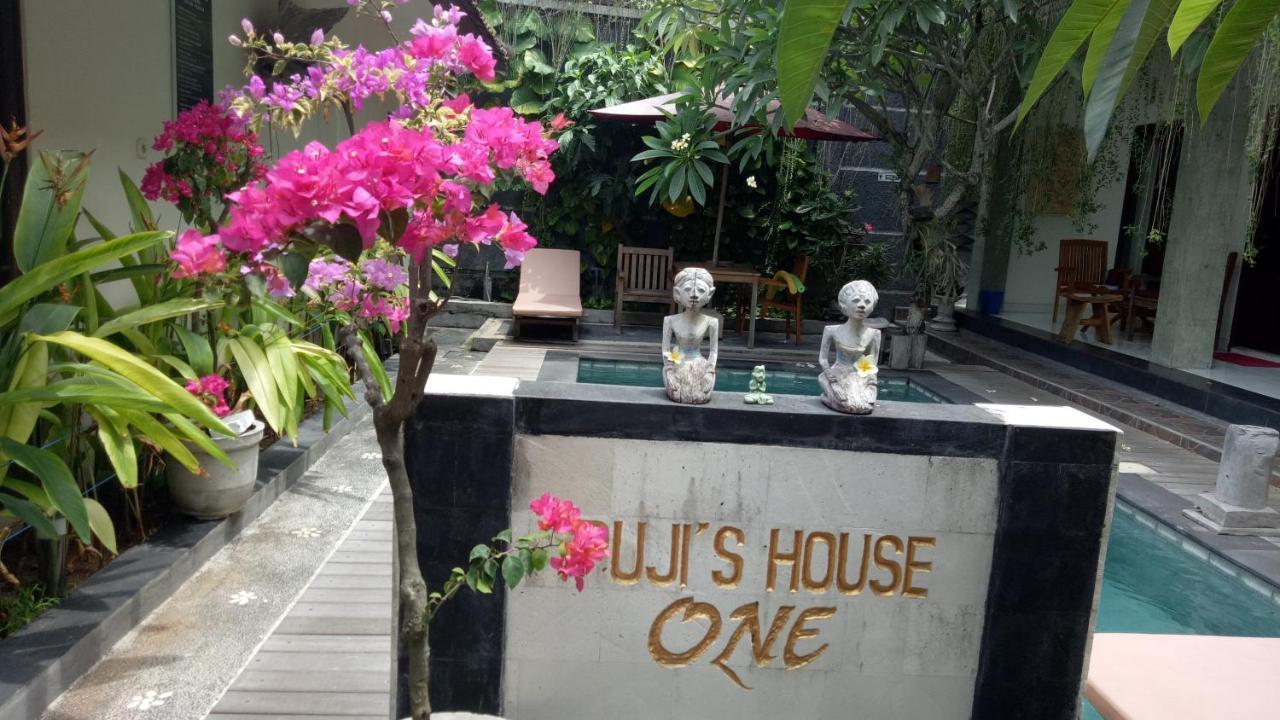 Pujihouse One Apartamento Legian Exterior foto