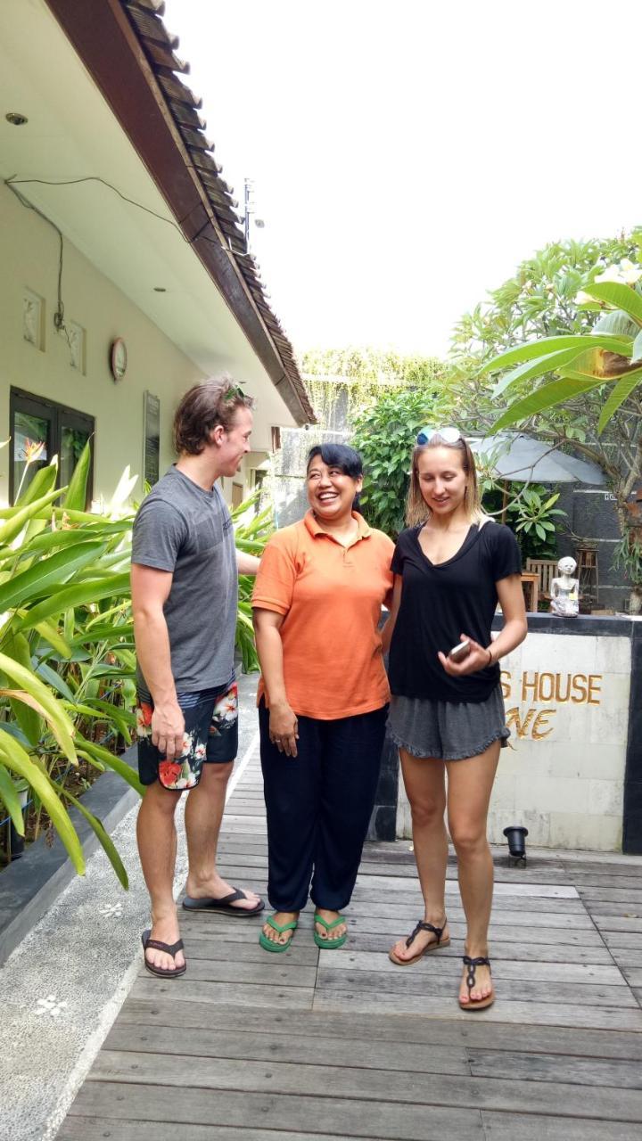 Pujihouse One Apartamento Legian Exterior foto